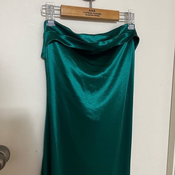 Strapless open back maxi dress - Picture 2 of 3